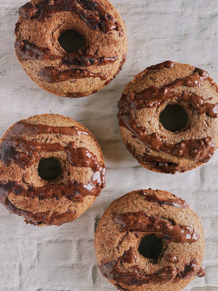 Four Healthy Protein Cinnamon Donuts with Chocolate Drizzlele