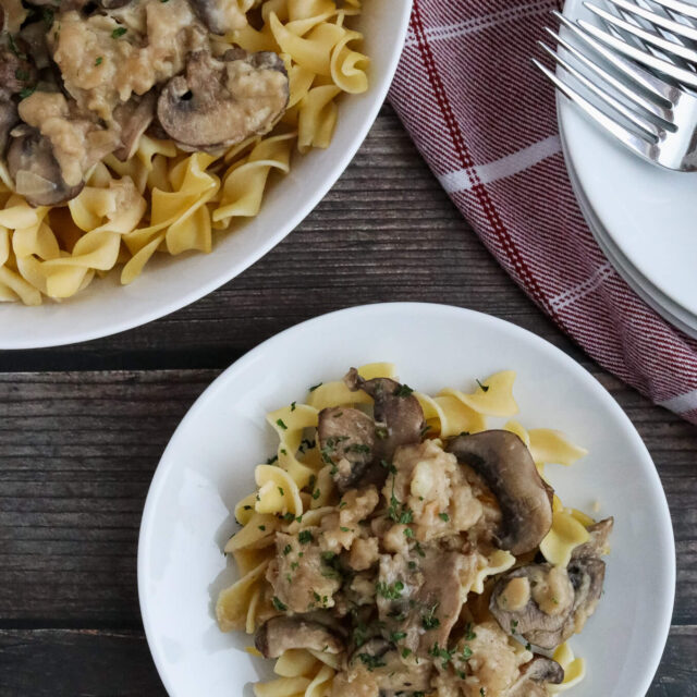 Savory pasta and mushrooms