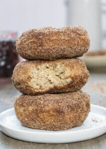 Apple cinnamon donuts