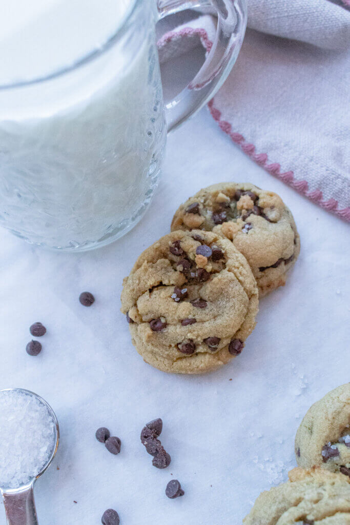 mini chocolate chip cookies with milk