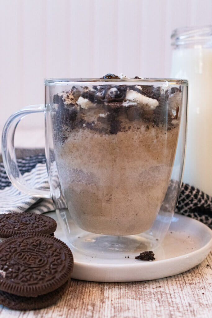 oreo mug cake from side