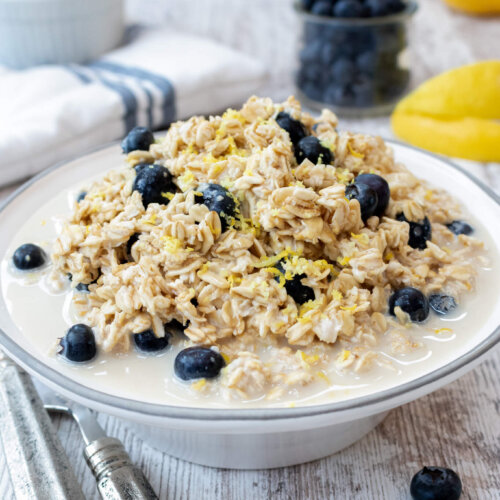 blueberry lemon overnight oats