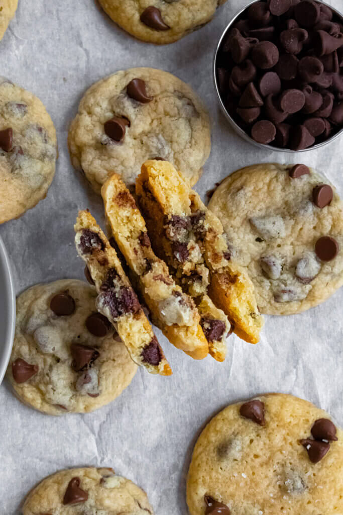 Inside of Chocolate chip cookies without brown sugar