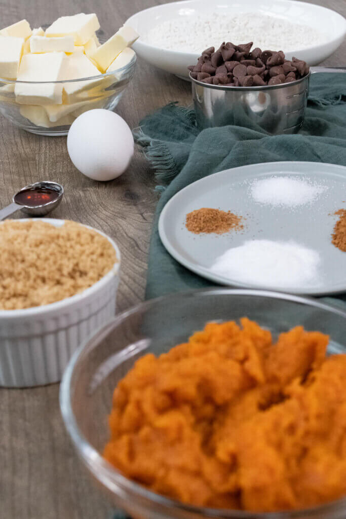 ingredients for pumpkin chocolate chip bars