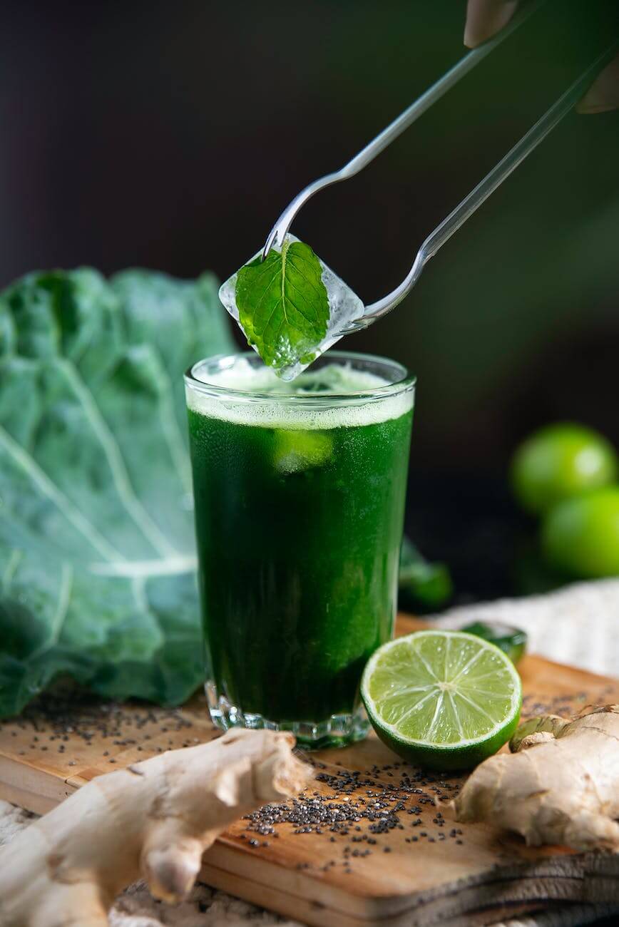 green juice for adopting a healthy lifestyle