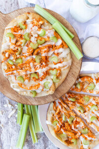 Buffalo chicken flatbread with ranch