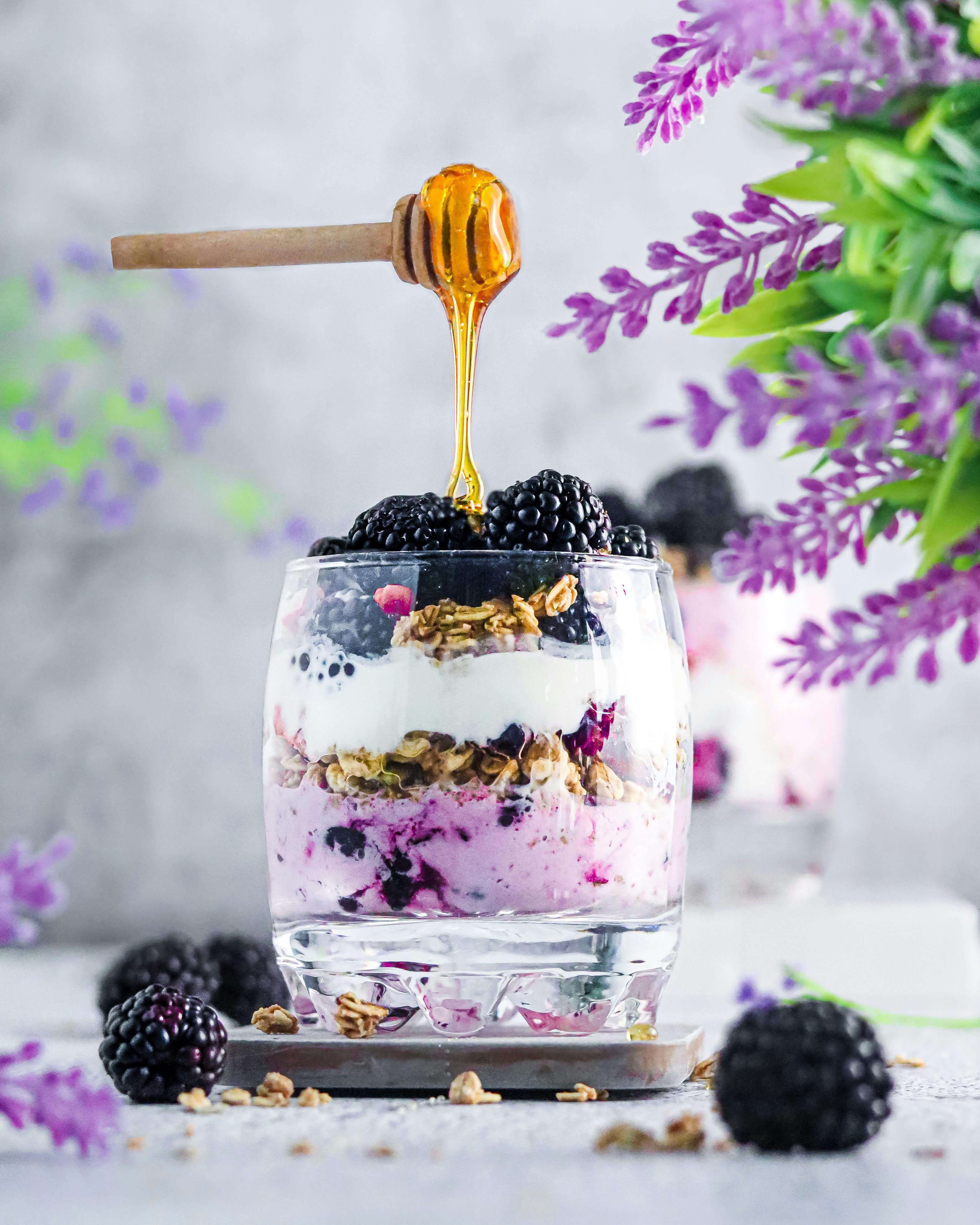 Greek yogurt parfait with honey