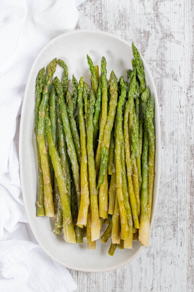 frozen asparagus on rectangular plate