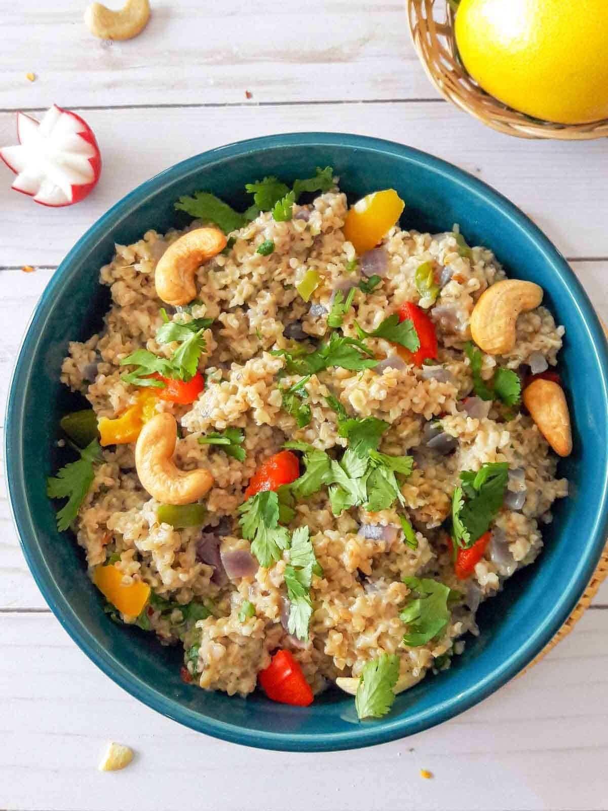 chia masala oats in blue bowl