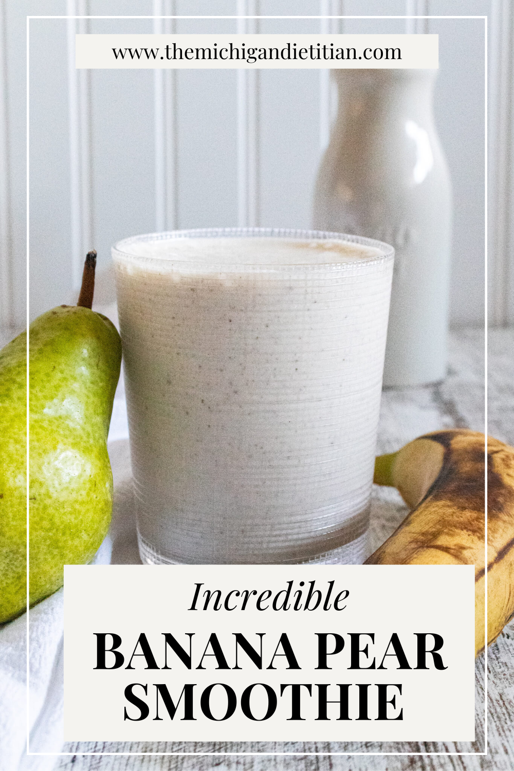 Banana and Pear Smoothie