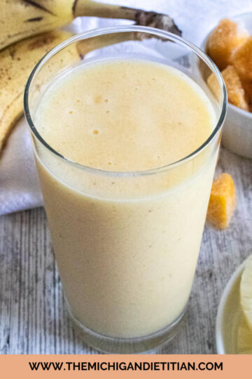 Banana Mango Pineapple Smoothie