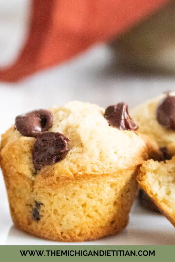 chocolate chip mini muffins